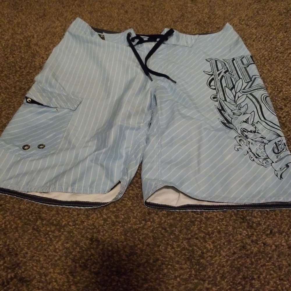 Board shorts